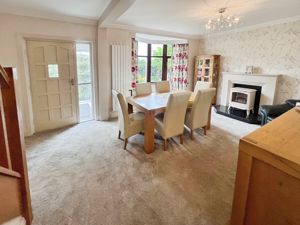 Dining room- click for photo gallery